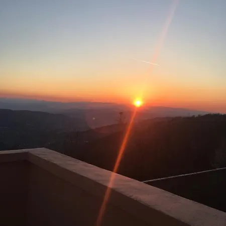 Сasa de vacaciones Holiday Mrkovici *
